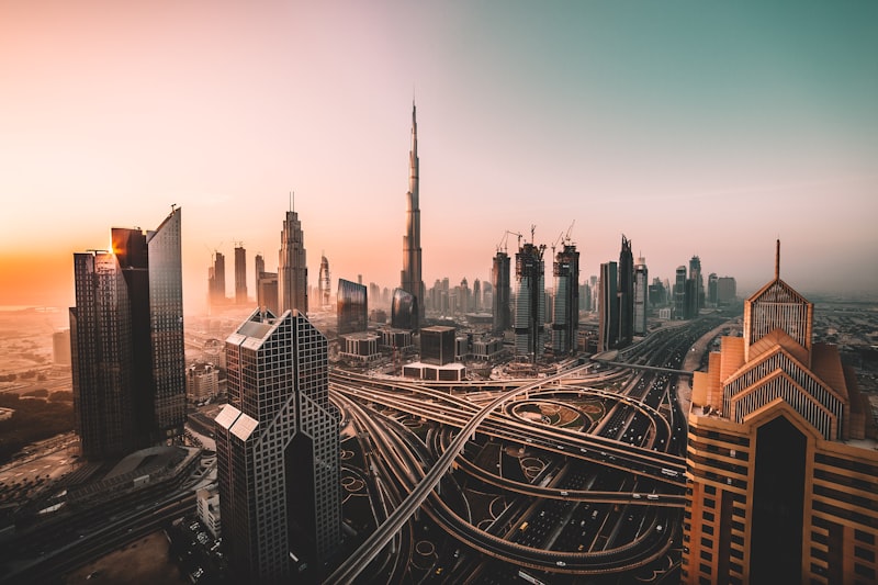 Dubai Explorer